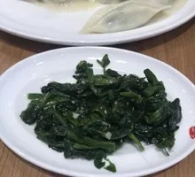 Cold-Pressed Baby Bok Choy Salad