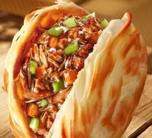 Green Pepper Crispy Pork Bao