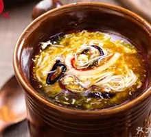 Braised Shark's Fin in Clay Pot