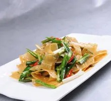 Stir-fried Tofu Skin