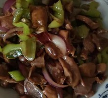 Stir-fried Chicken Gizzard with Celery