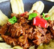 Stewed Pork Ribs in Earthen Pot