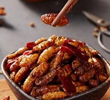 Spicy Stir-fried Golden Worms