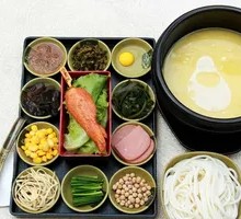 Mushroom Soup Crossing-the-Bridge Rice Noodles