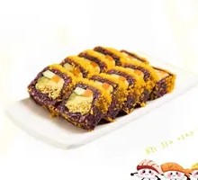 Black Gold Crunch Sushi