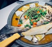 Grilled Fish with Fresh Green Peppers