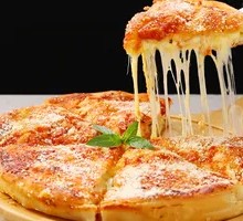 Heavy Cheese Chicken Waterfall Pizza