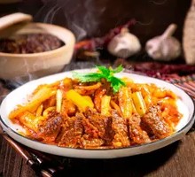 Xinjiang Beef Fried Rice Noodles