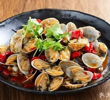 Spicy Stir-Fried Clams