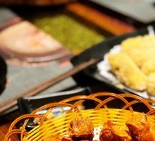 Chaozhou Hand-Rolled Fried Pork Dumplings