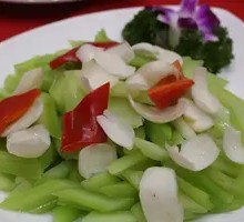 Celery and Lily Bulb Stir-fry