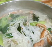Hot Pot Rice Noodles