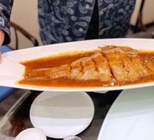 Sauce-Braised Large Turbot