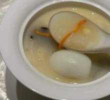 Minghu Milk Soup with Lotus Stem