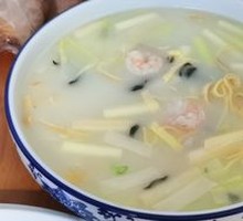 Milk Soup with Lotus Stem