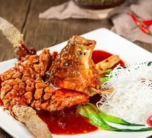 Swallow Returning to Nest Sweet and Sour Fish