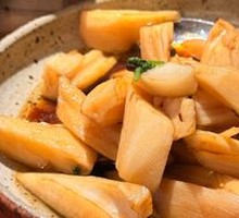 Braised Crisp Lotus Root in Minghu Pot