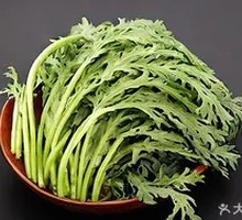 Chinese chrysanthemum greens
