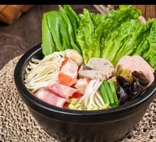 Classic Crossing-the-Bridge Rice Noodles