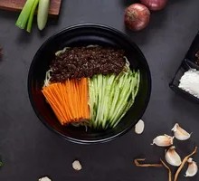 Uncle's Fried Sauce Noodles