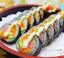 肉松沙拉紫菜包饭