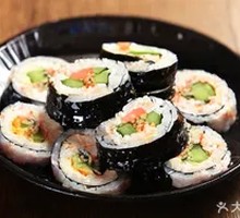 Signature Seaweed Rice Roll