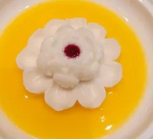 West Lake Lotus Cake