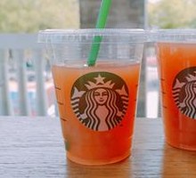 Ice-blended Peach Oolong Tea