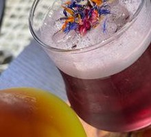 Magnolia Ice Grape Peel Tea