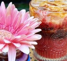 Yangmei Yogurt Soda Cold Brew