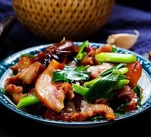 Spicy Stir-fried Pig's Head Meat