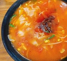 Saozi Noodles with Dumplings