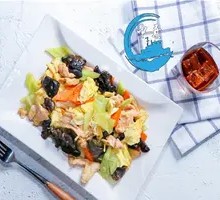 Wood Ear Mushroom with Pork