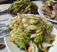 Spicy Stir-Fried Clams