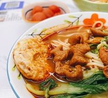 Secret-Recipe Pig Intestine Noodles