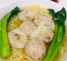 Fresh Shrimp Wonton Noodles