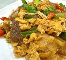 Duck Egg Noodles with Vermicelli