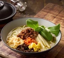 Classic Meat Sauce Noodles