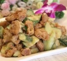 Old Fried Dough with Cucumber