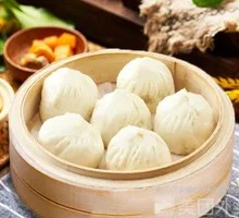 Leek and Egg Dumplings