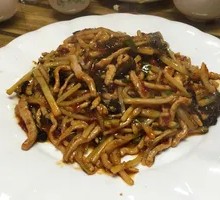 Fish-Flavored Shredded Pork