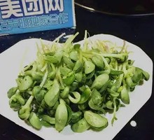 Stir-fried Mung Bean Sprouts with Meat
