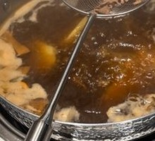 Matsutake and Chanterelle Hot Pot Base