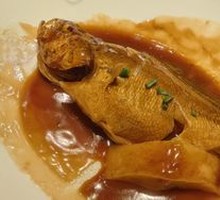 Cicheng Rice Noodle Stew with Small Yellow Croaker