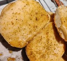 Grilled Steamed Bun Slices