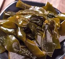Sweet and Spicy Crispy Kelp