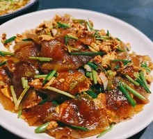 Stir-fried Rice Noodles with Eggs