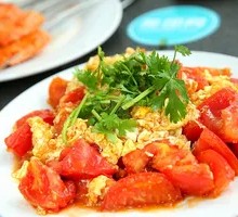 Tomato and Free-range Egg Stir-fry