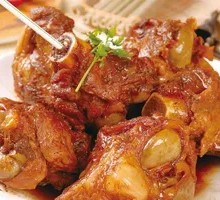 Stewed Pork Bones in Sauce