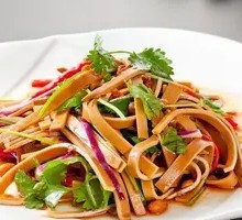 Spicy Stir-Fried Tofu Skin